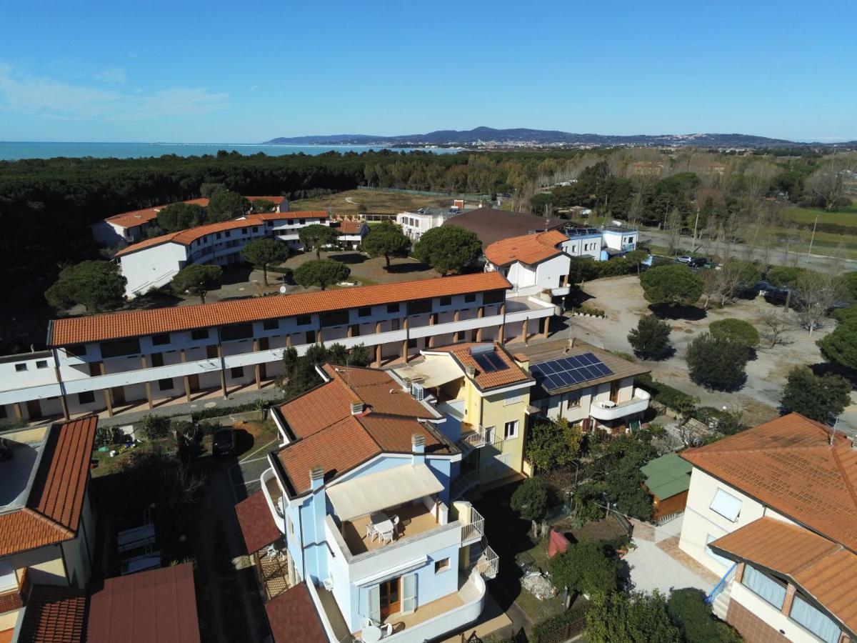 Appartamenti Manuela Vada Exterior foto