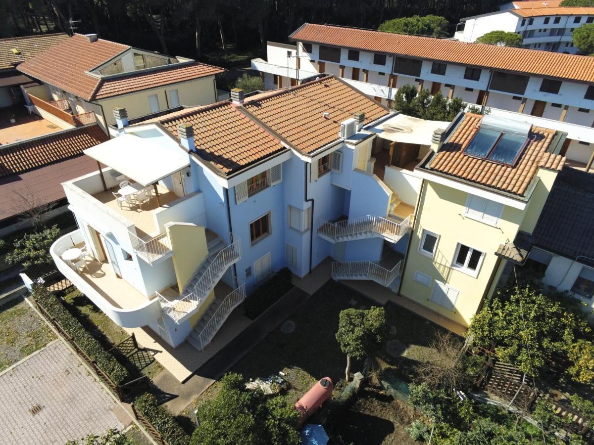 Appartamenti Manuela Vada Exterior foto